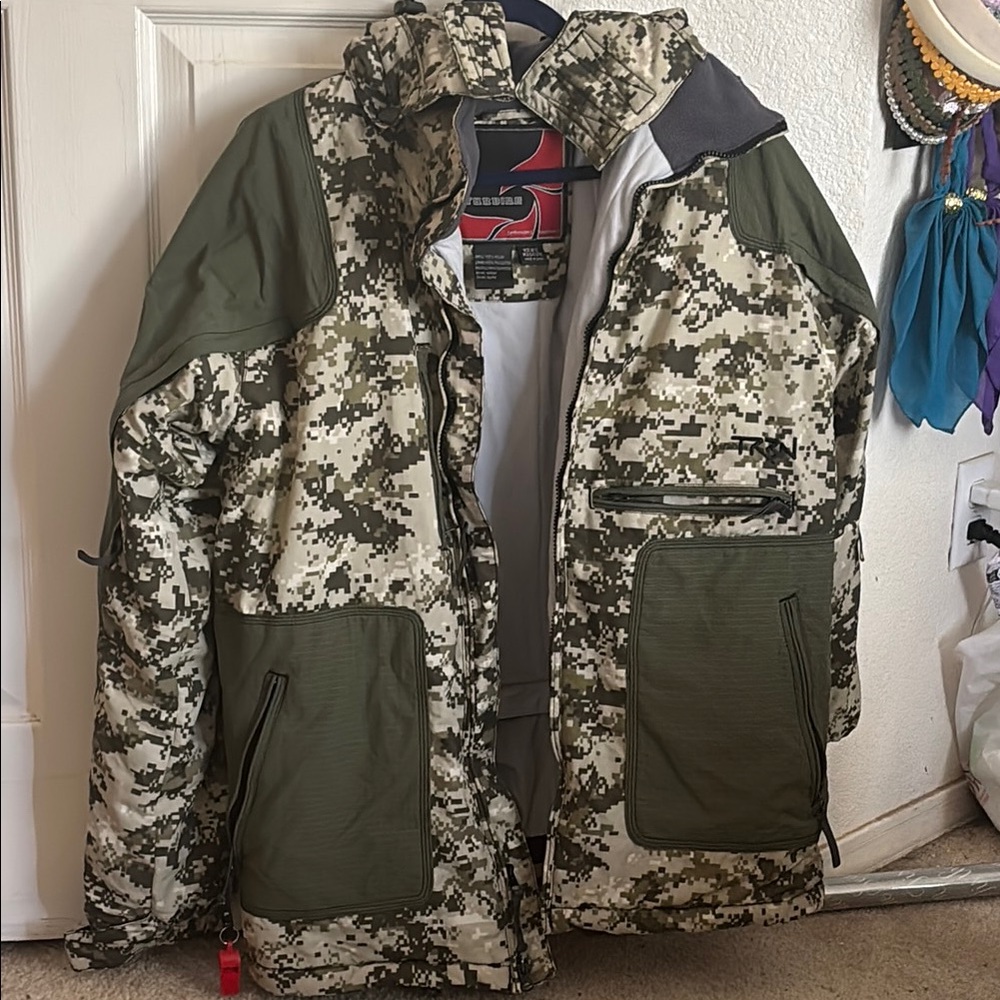 Digital Camo Men's Jacket